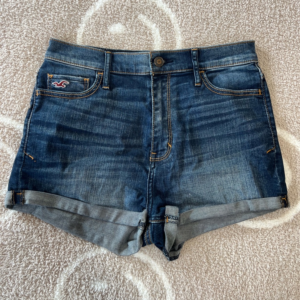 Hollister size 5 high waisted denim shorts